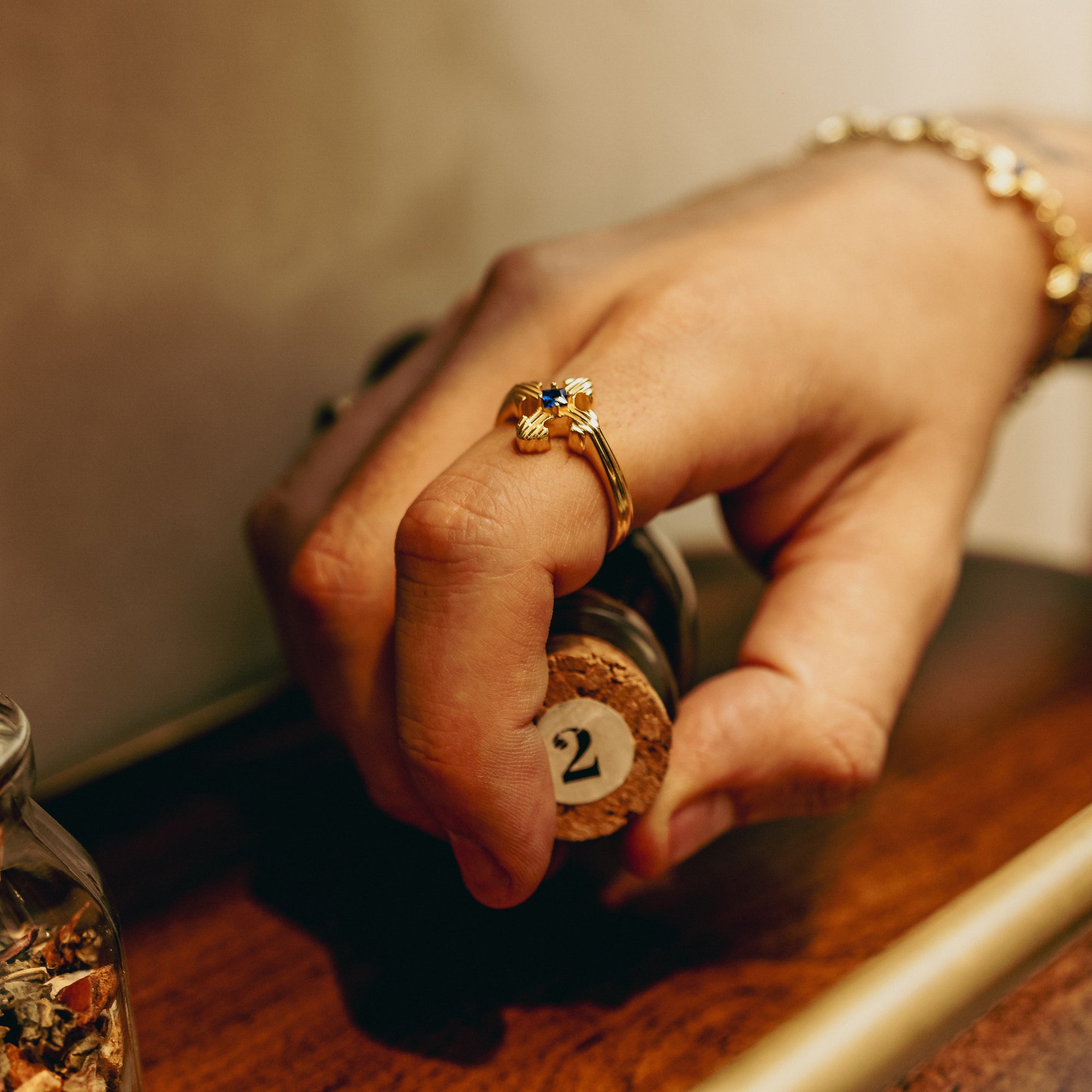 CROSS RING