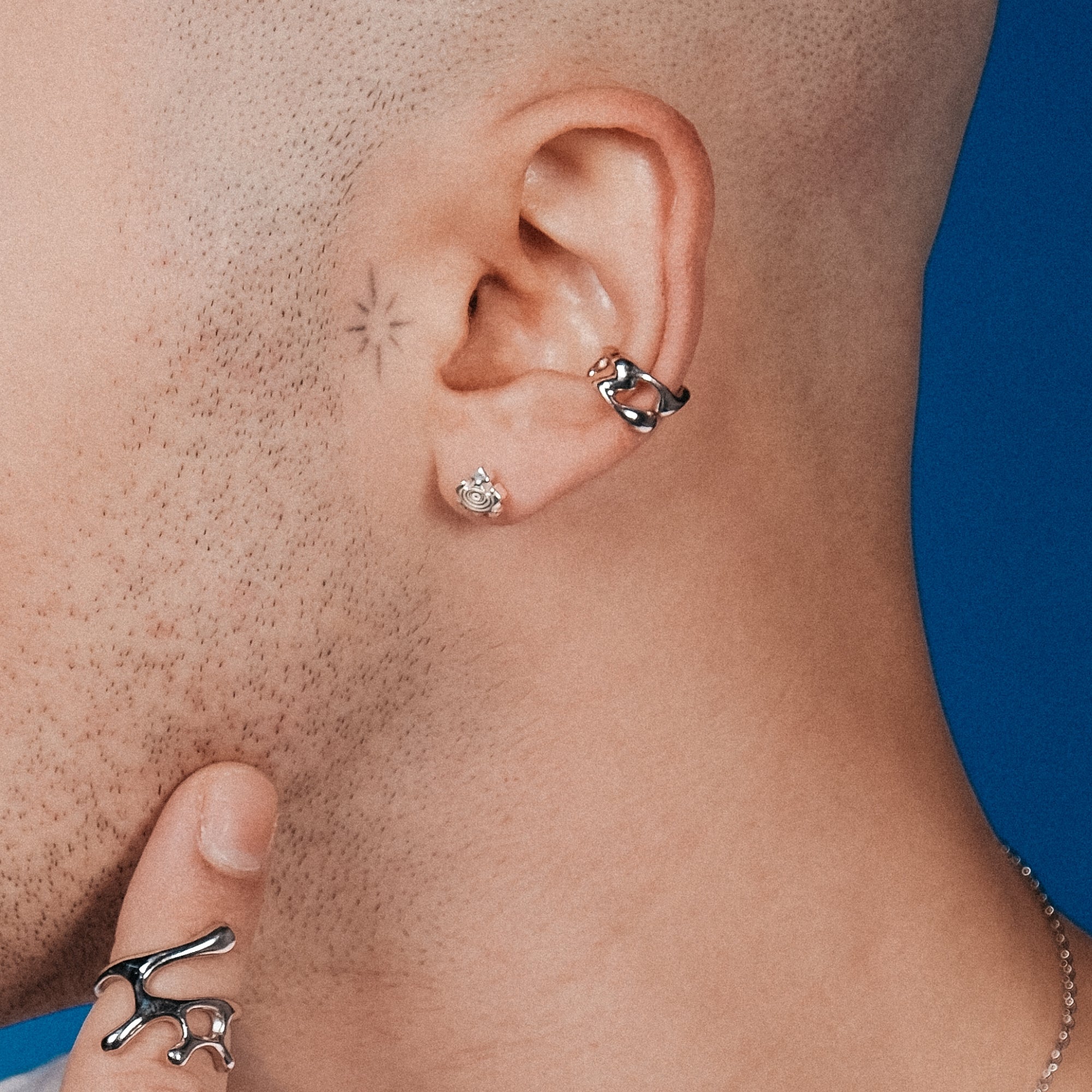 #E2 EARRINGS