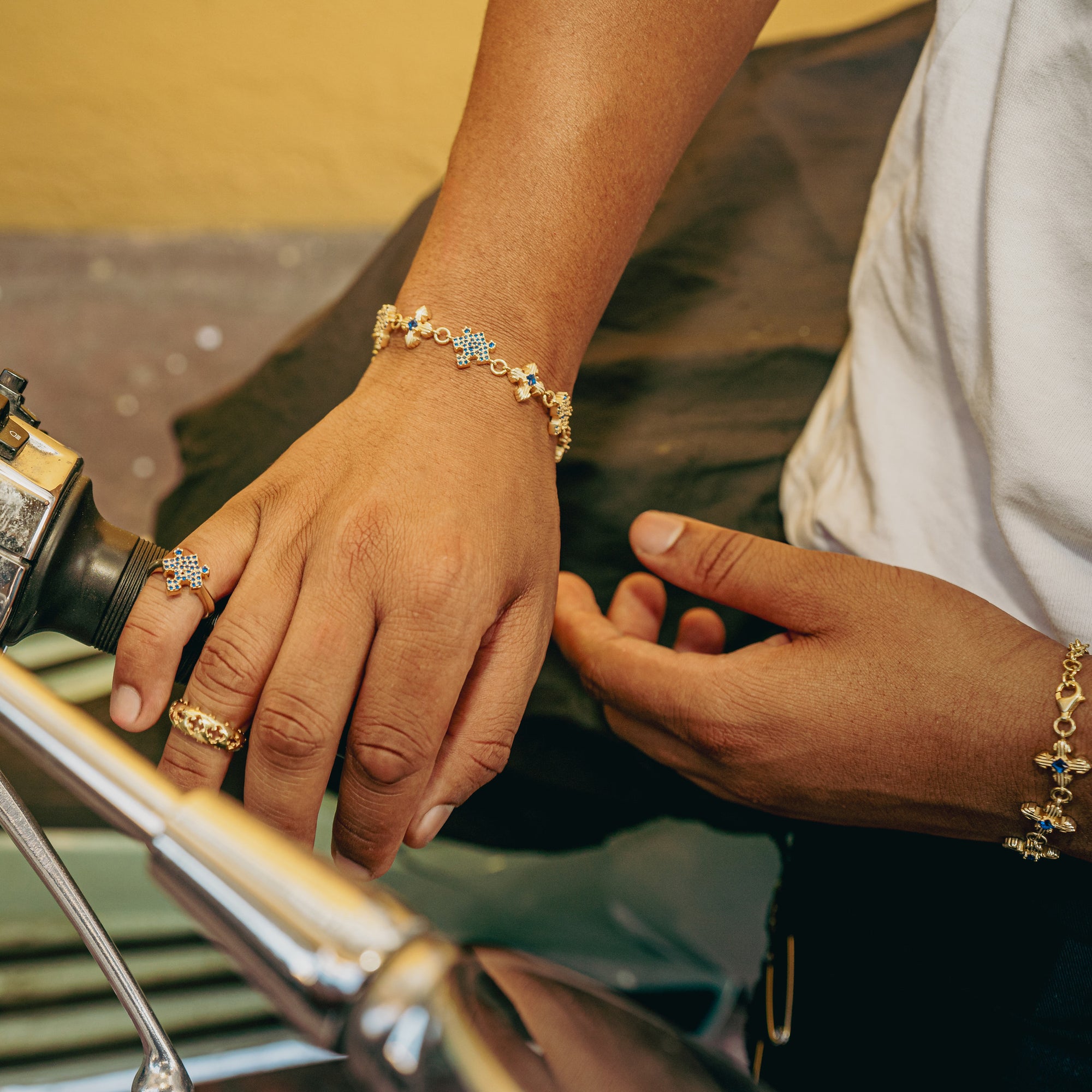 MOTIF BRACELET